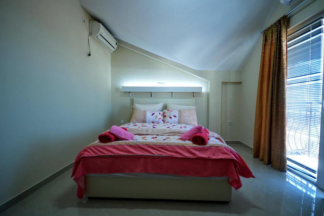 Vila Tea Petrusevski Ohrid Bagian luar foto