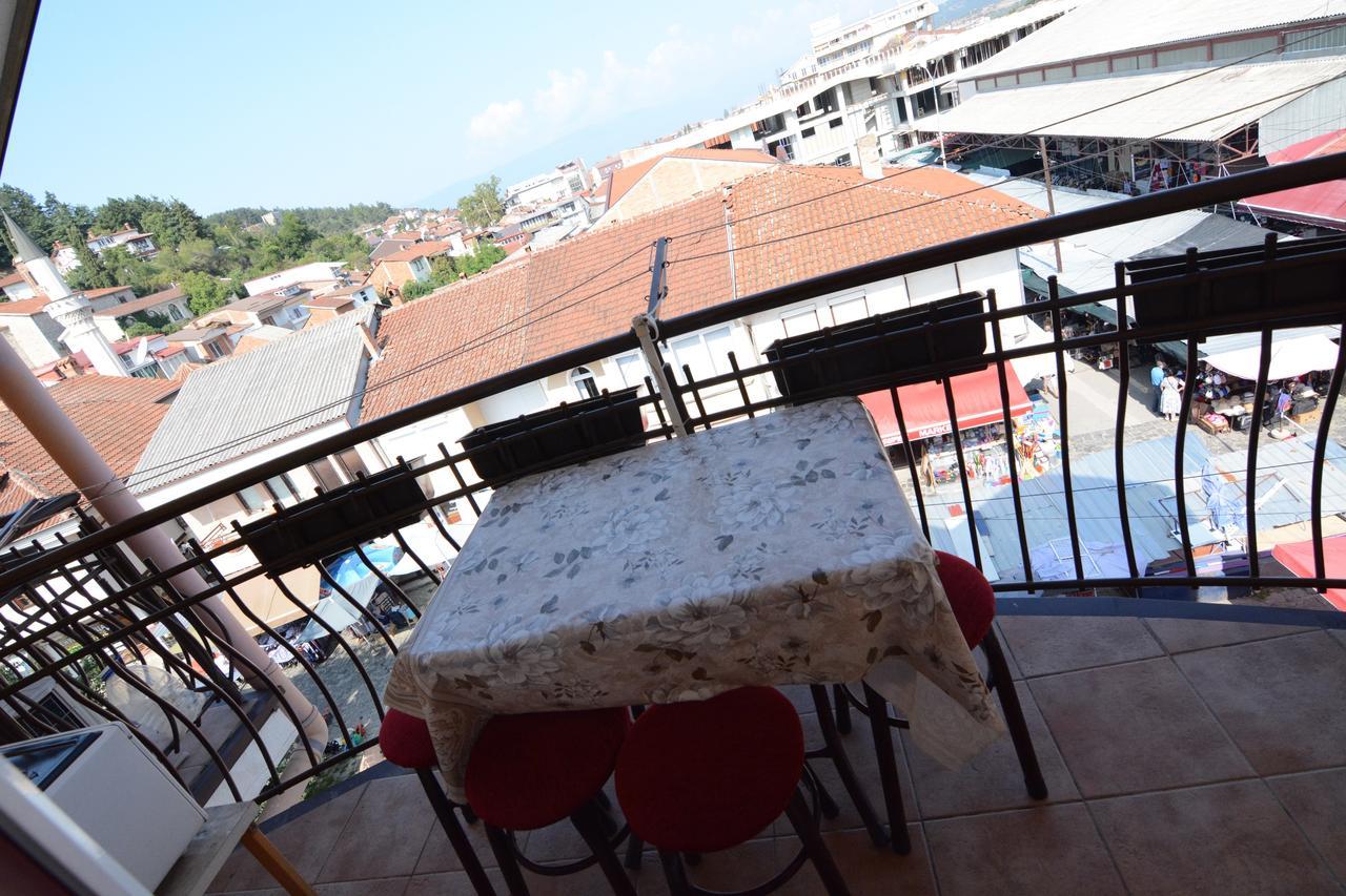 Vila Tea Petrusevski Ohrid Bagian luar foto